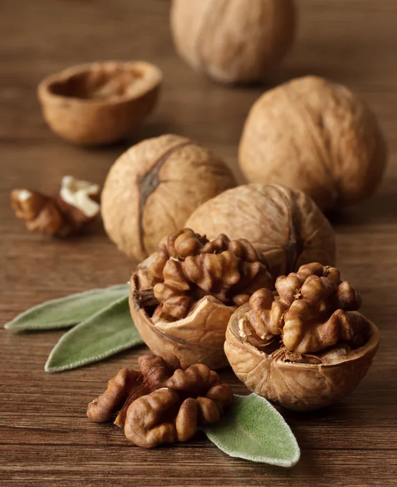 Nuts, Walnuts