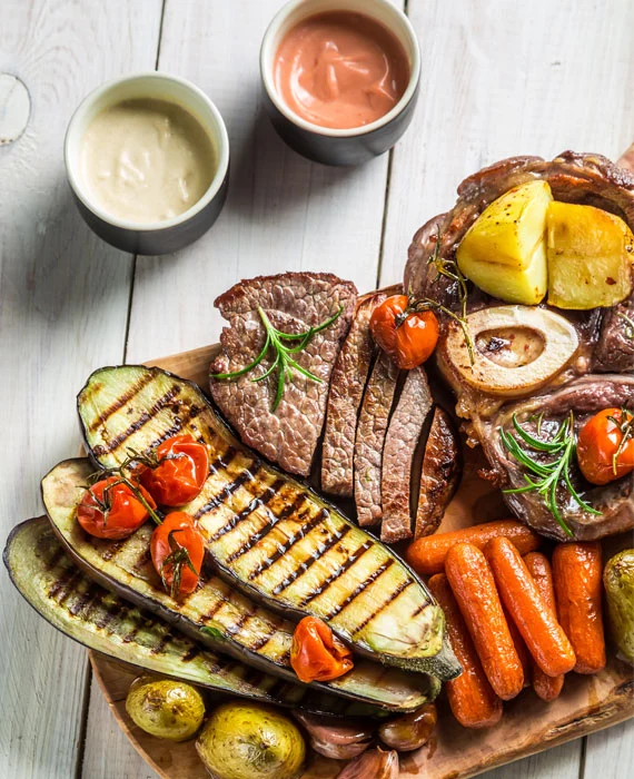 Grass-Fed Flank Steak with Balsamic Veggies and Simple Arugula Salad