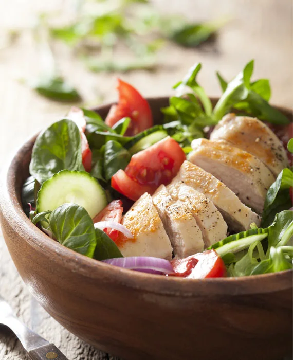 Quick Greek Salad with Chicken (AIP)
