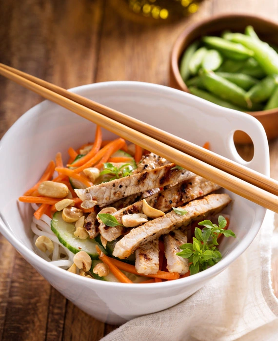 Asian Chicken Salad with Cashews