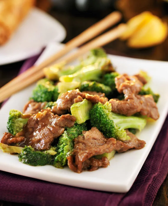 Grass-Fed Beef and Broccoli with Garlic Sauce