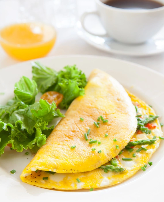 Herbed Asparagus and Tomato Omelet